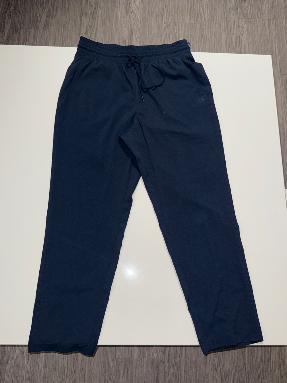 Gap Fit Womens Woven Studio Pants - True Indigo - Medium